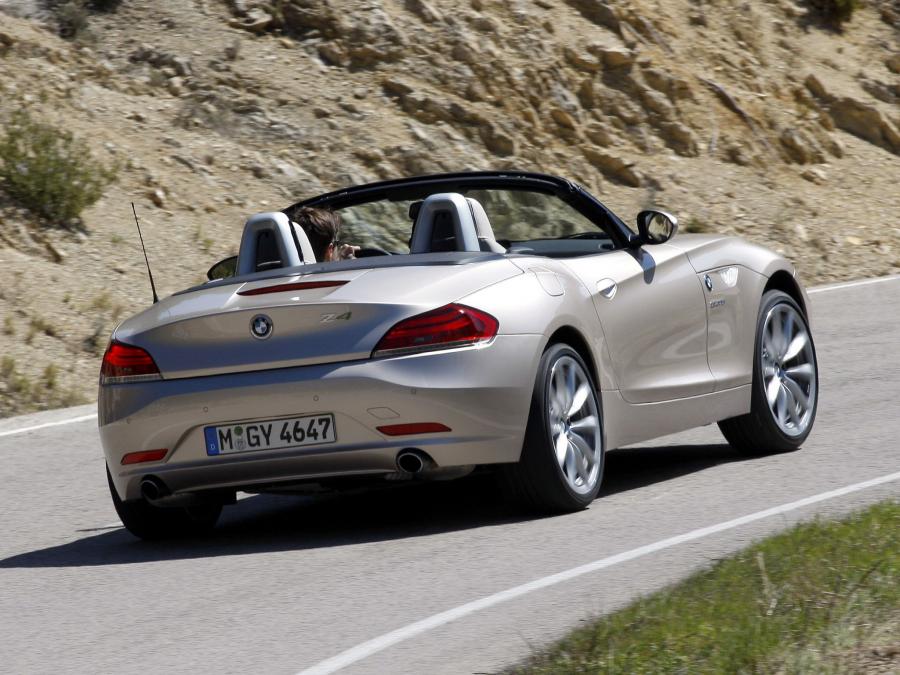  BMW Z4 sDrive 3.5i Roadster 2009 года  (фото 6 из 30)